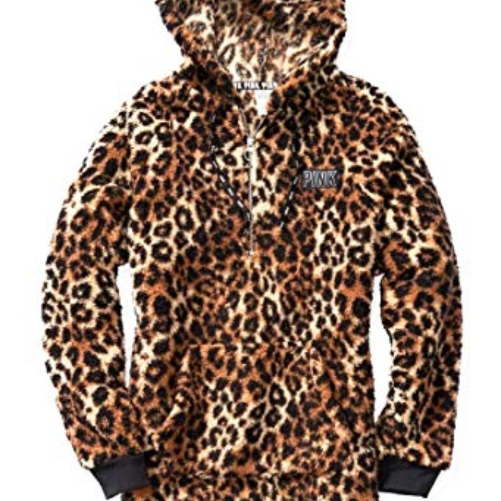 leopard sherpa pull over